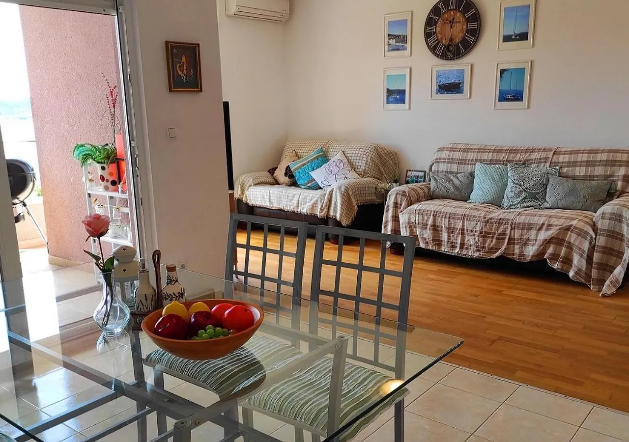 Apartment Idlerocks Trogir