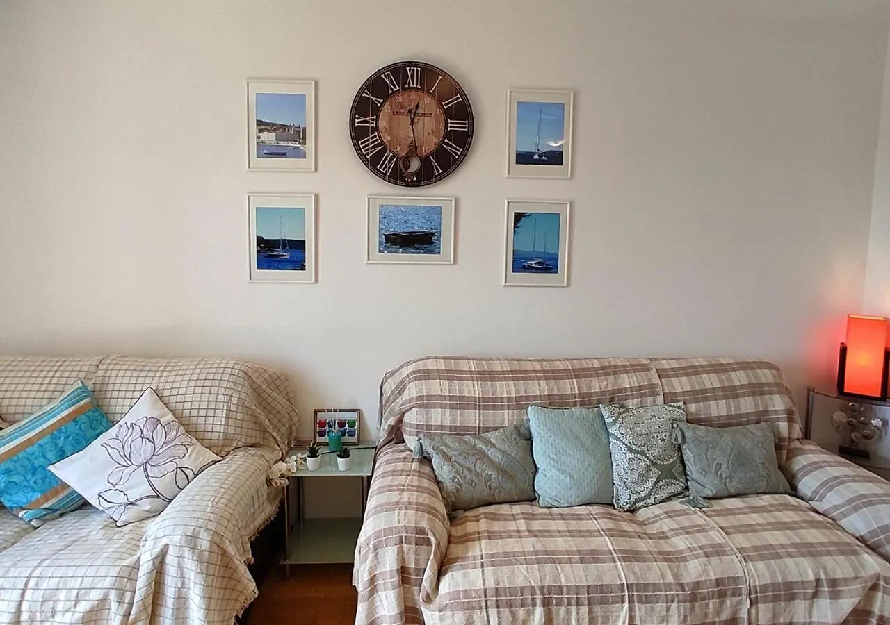 Apartment Idlerocks Trogir